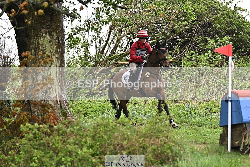 250418-142804-05588 - 260-Henrietta.Ewell-UNIQUE.VAN.DE.VLASBLOEMHOEVE