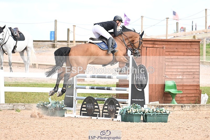 250723-160103-01298 - Cls 6 Foxhunter and 1.20m