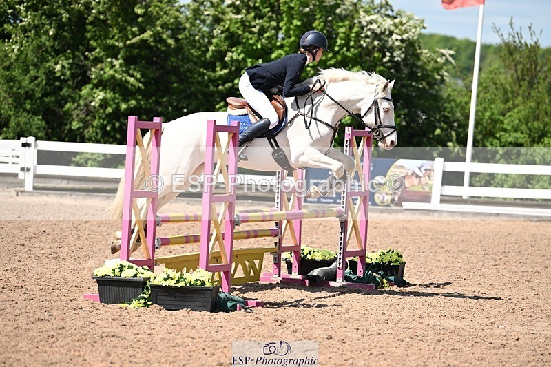 250504-120247-03071 - Cls 17+18 Club and Schools 80cm