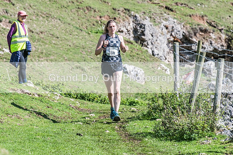 Ilam-987 - Ilam Three Peaks Fell Race (Limestone Series) Sunday 28th September 2025