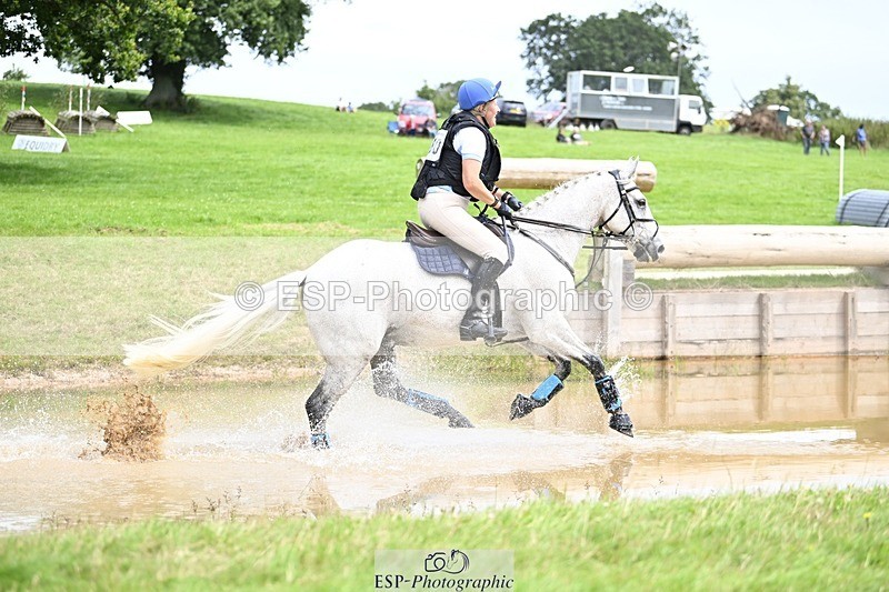 240803-134937-07326 - 160-Katherine_Adcock-MEDNIGHT_MAGIC