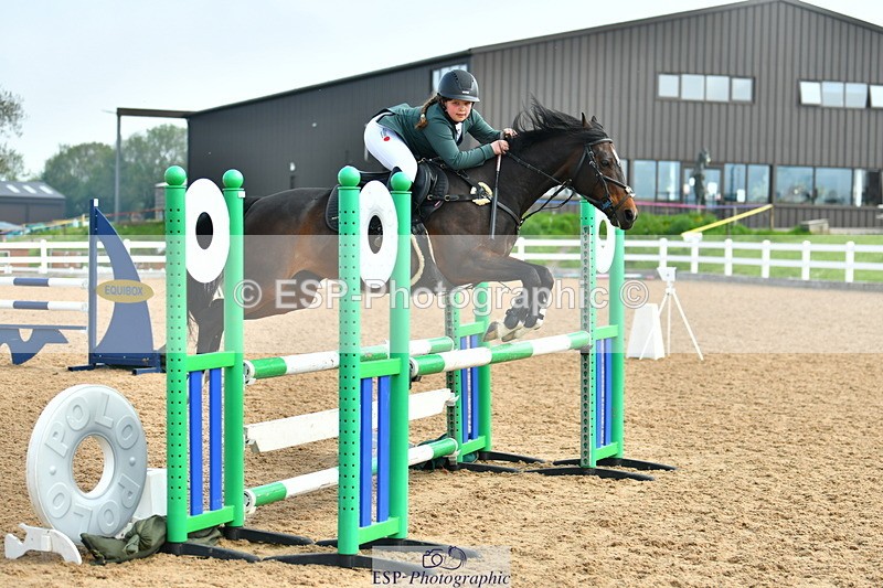 230514A-102047-02223 - Cls 22 Pony Discovery & 90cm Open