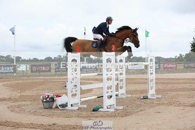 250719-175053-17551 - Cls 7, 3 Star Big Tour Break to End