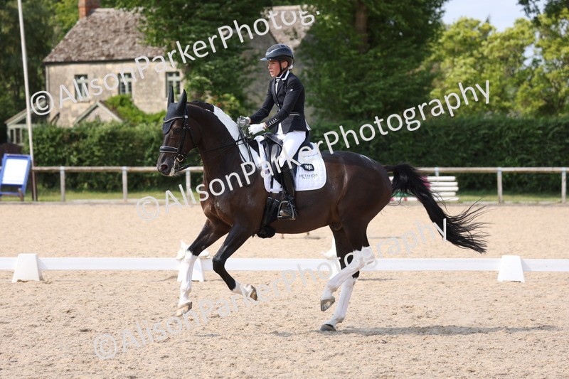 20250604-1245 - Class 8 - Medium 6