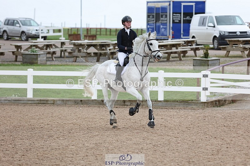 240406A-133014-03835 - Cls 23 1.05m National Amateur Quali