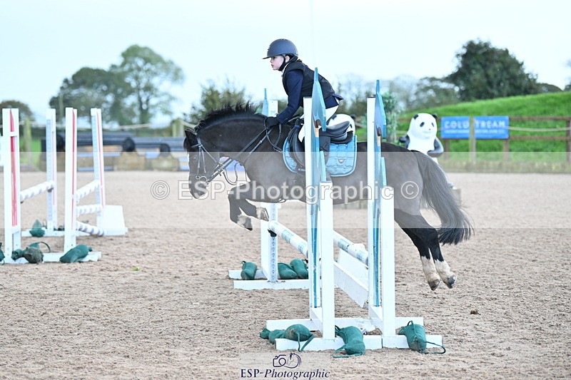 231029A-101442-02657 - 70cm Club and Schools