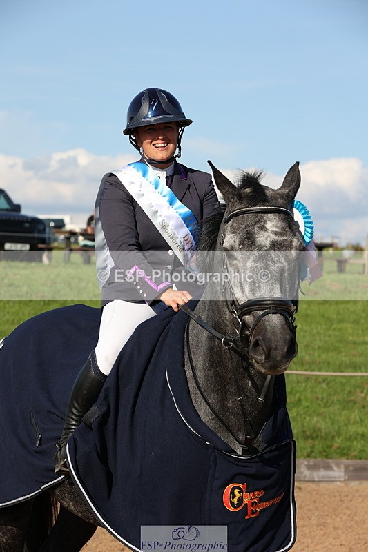 230915A-163932-03225 - Cls 6 Snr 1.05m Derby