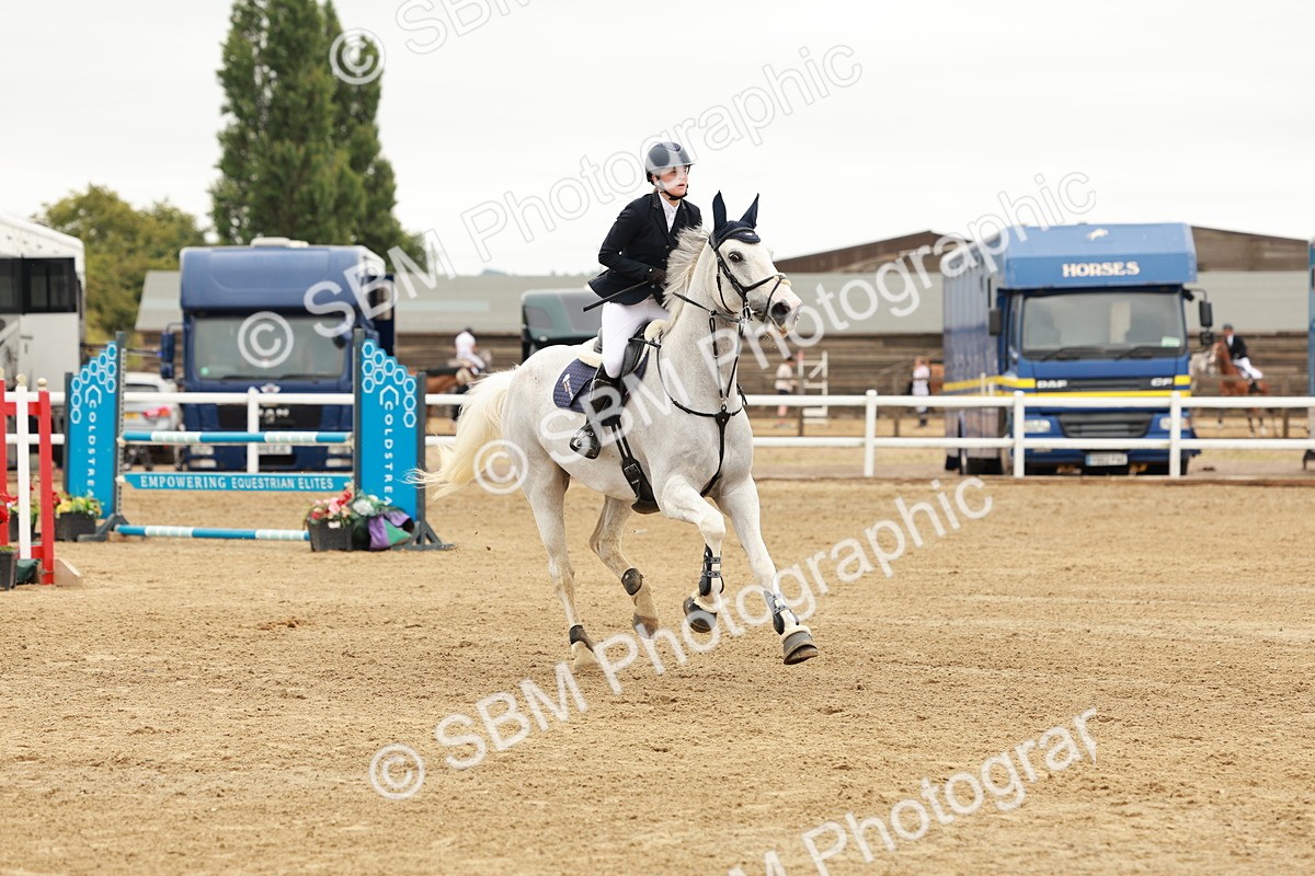 SBM_016771 - Class 20 - Senior Newcomers - 1.10m