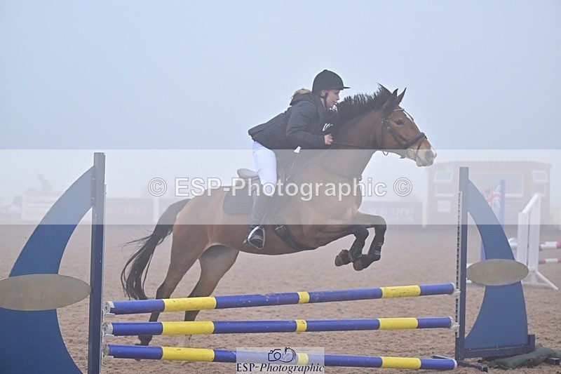 260414-171324-00227 - Cls 7+8 Club and Schools 80cm