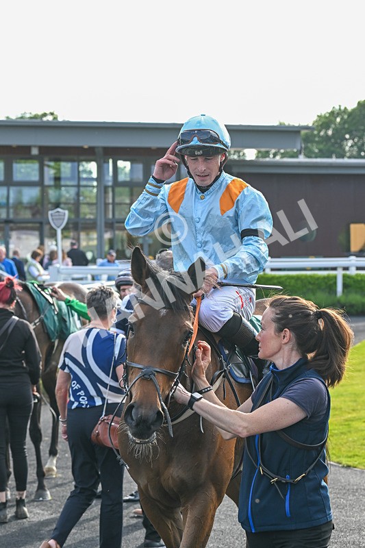 100625-Race 4-Lima Sierra-7054 - Race 4