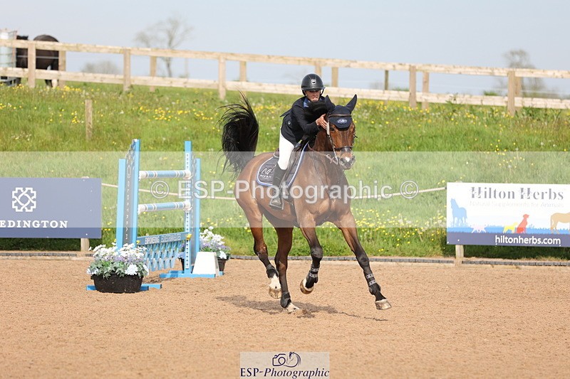 240511A-171654-15300 - Cls 38 National 1.40m Open