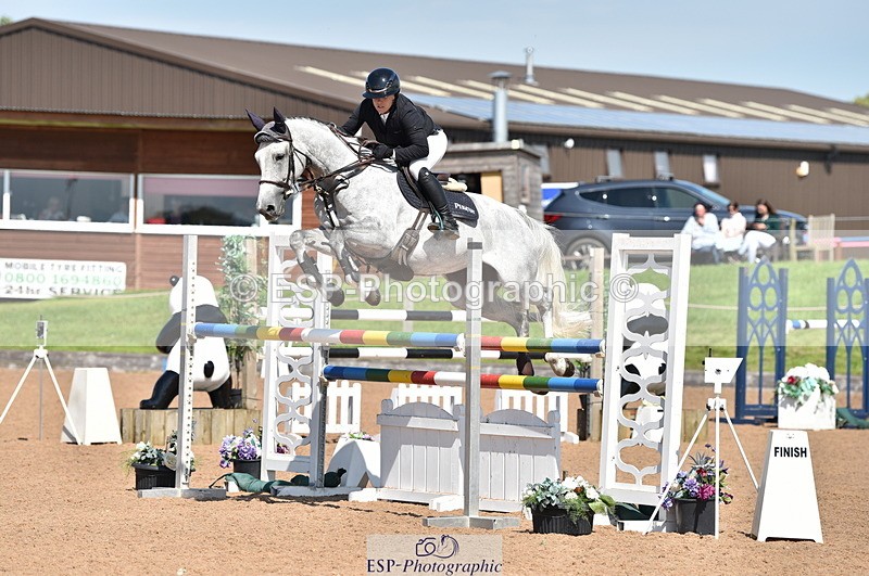 230810A-112556-00865 - Cls 9 Foxhunter