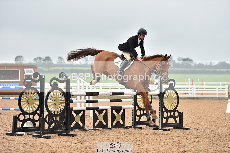 231011A-141522-00674 - Cls 5 Foxhunter & 1.20m Open
