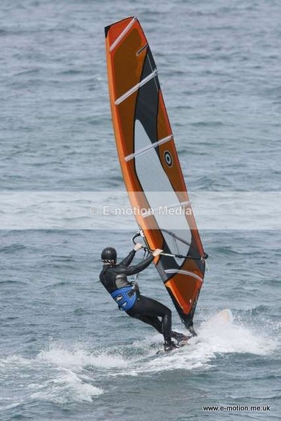 WS 160509  179 - Windsurfing