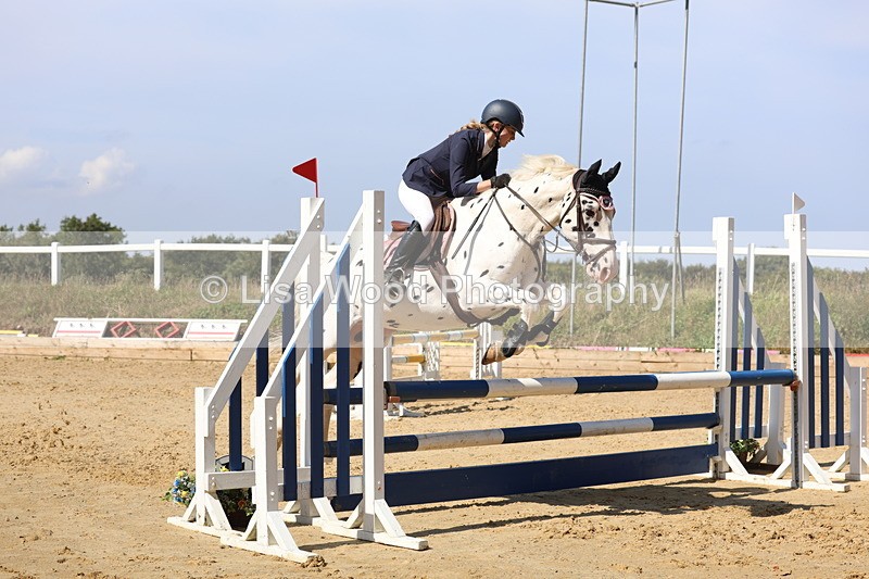 3E7A1257 - Class 8: 80cm Junior