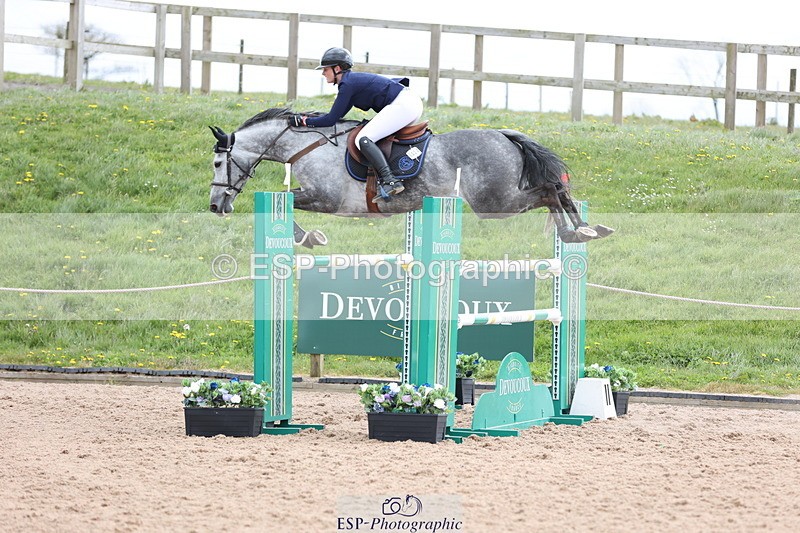 240419A-120147-06966 - Cls 6, 2 Star Medium Tour 1.35m