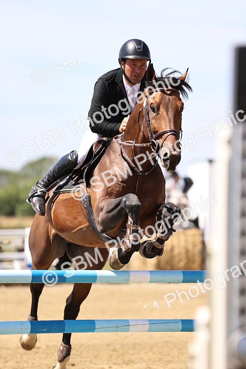 SBM_009994 - Class 9 - Senior Foxhunter - 1.20m Open