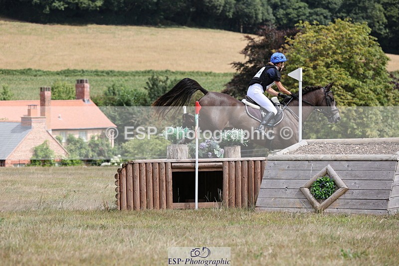 250802A-122952-03534 - C-126-Suzie.Mcgeorge-HORGANS.MAYFLOWER