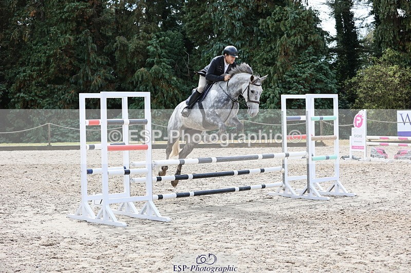 250829A-121400-01592 - Cls 7 British Novice and 90cm