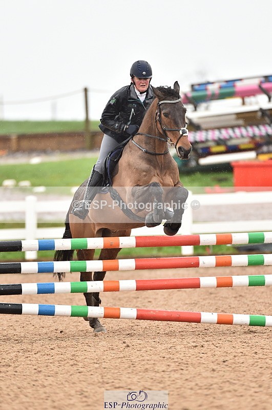 230331A-124412-00824 - Cls 9 95cm Amateur Quali