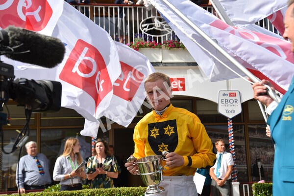 yr20082022r4-113 - Race 4 3.35pm Sky Bet Ebor