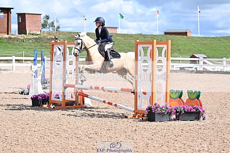 250729-161950-00254 - 70cm