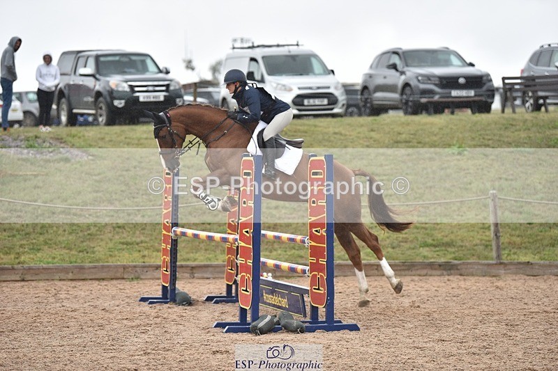 250830-115912-00865 - B-064-Amy.Tough