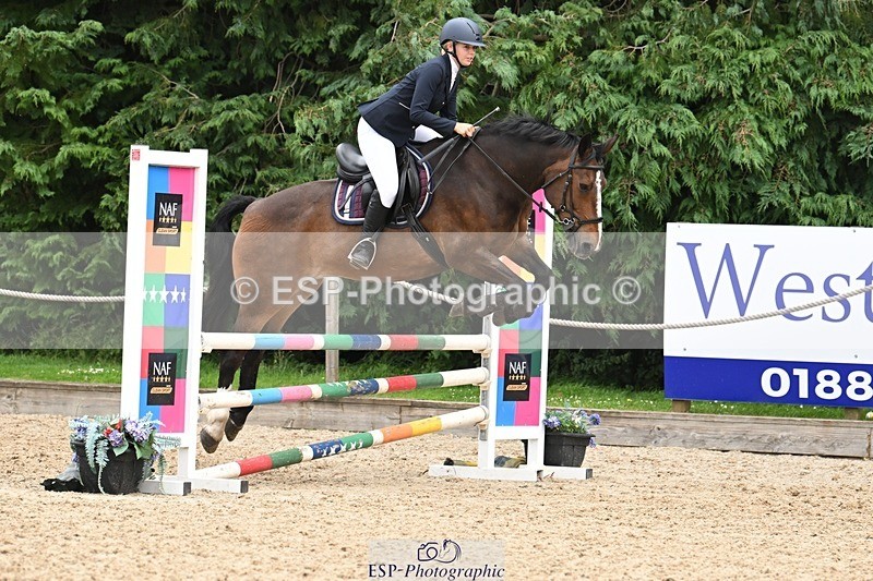 240704-110026-00780 - Cls 6 British Novice and 90cm Open