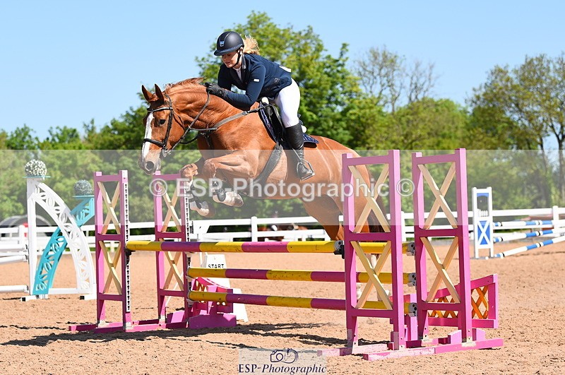 230526A-104326-01214 - Cls 8 British Novice & 90cm Open