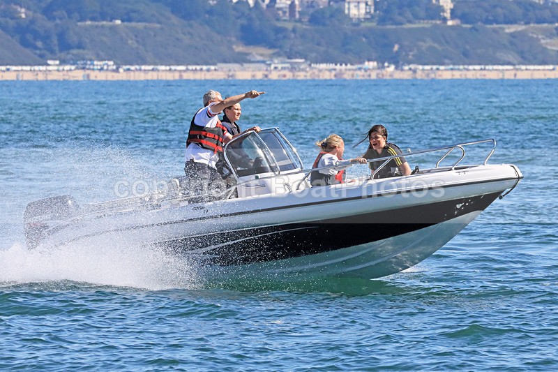 170813 UNIDENTIFIED 1Y3A2831 - Speedboats