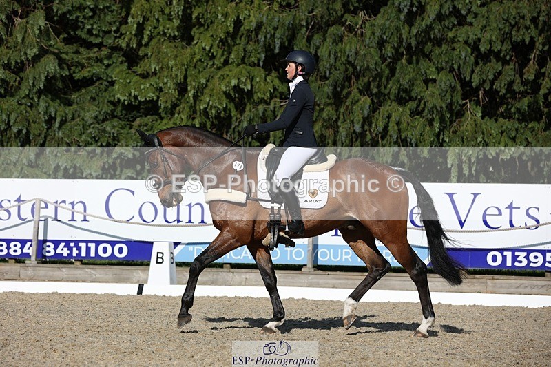 230526-173320-07988 - 179-JARSON-Charlotte_Agnew-WEDTrotUp+DR