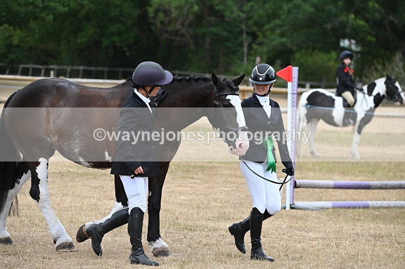 WJ6_8567 - Class 10 Coloured in Hand