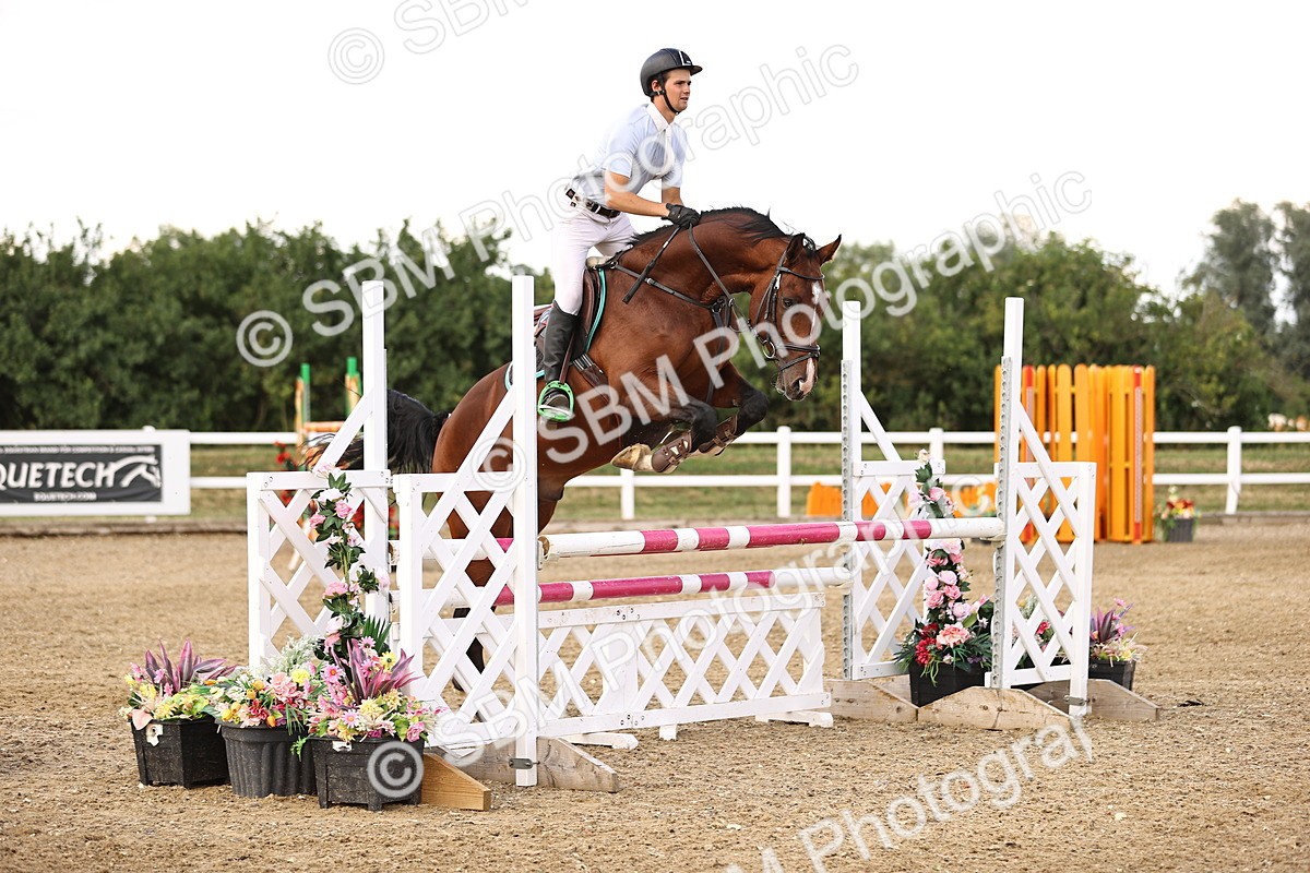 SBM_002556 - Class 19 - Nupafeed Supplements Senior Discovery - 1.00m