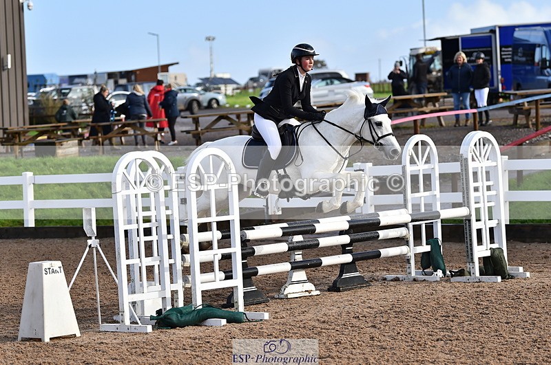 231028A-110736-00700 - Cls 2 British Novice & 80cm Open