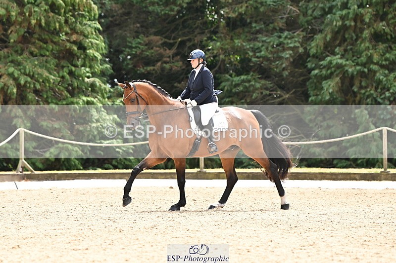 250808A-154541-01392 - 006-Katherine.CarneCalcourt.Romancier