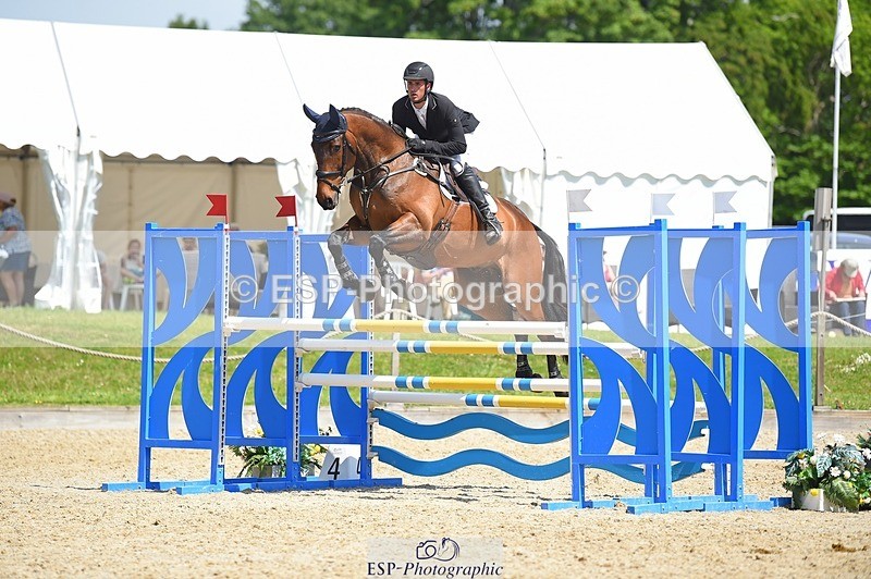 230528-114746-15374 - 374-ISLANDWOOD_THE_RISING-Sebastian_Roldan_Olivera-SUNTrotUp+SJ