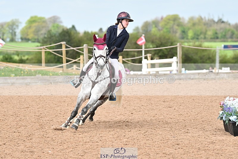 240506A-124355-08779 - Cls 5 Pony Foxhunter & 1.10m Open