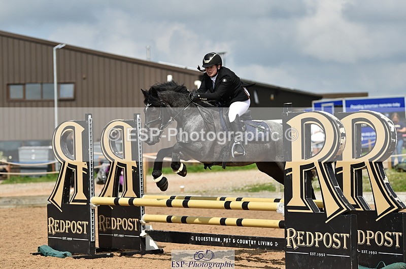 230902A-130202-01286 - Cls 3A Pony Medium 80cm