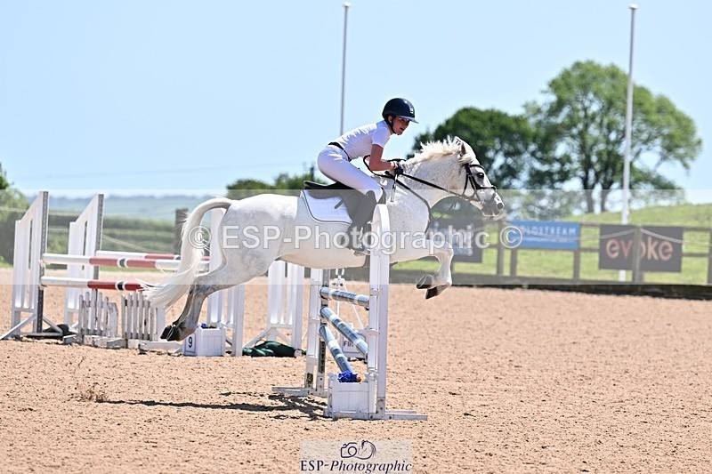 260524-132422-01884 - Cls 33 Pony Discovery and 90cm Open