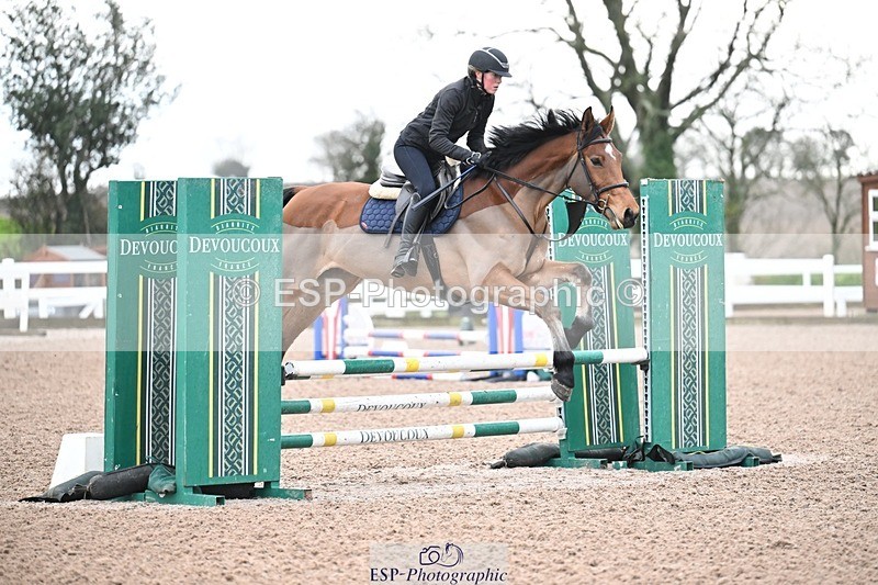 251206-093324-00557 - Cls 8 Clear Round