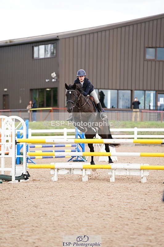 250921-142930-04048 - Cls 27+28 Club and Schools 1m