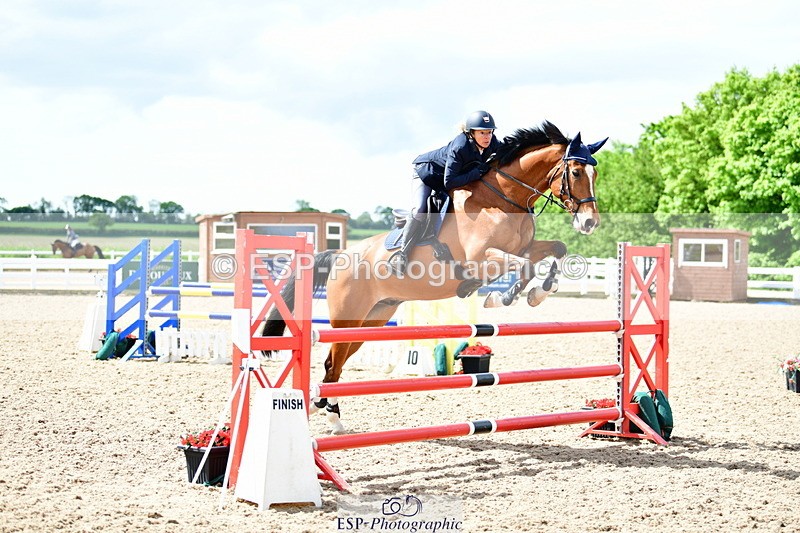 240524A-110103-02830 - Cls 23 Discovery and 1m Open