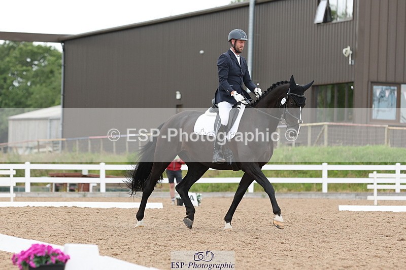 240622A-112413-09457 - Cls 27 BD Novice 37A