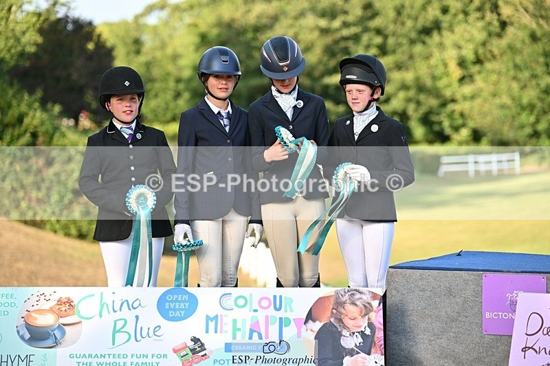 250822A-172043-24540 - Friday Presentations