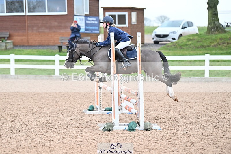 240128A-094923-00110 - Cls 1 Pony Intro 70cm