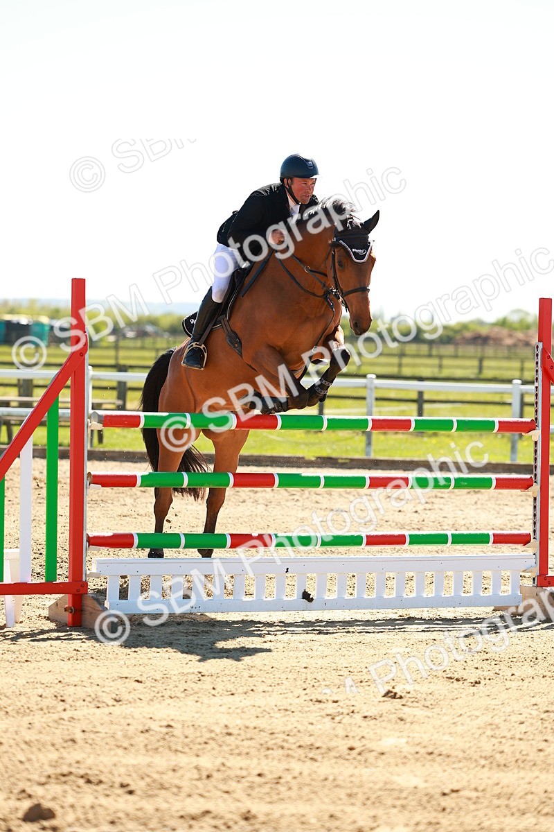SBM_001694 - Class 5 - Senior Foxhunter - 1.20m