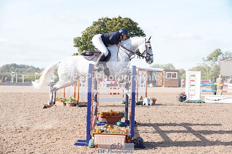 241005A-150100-05045 - SAT Cls 11 Snr Newc & 1.10m Open