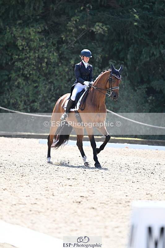 250810A-134821-07089 - 111-Elizabeth.AllenHeraldik