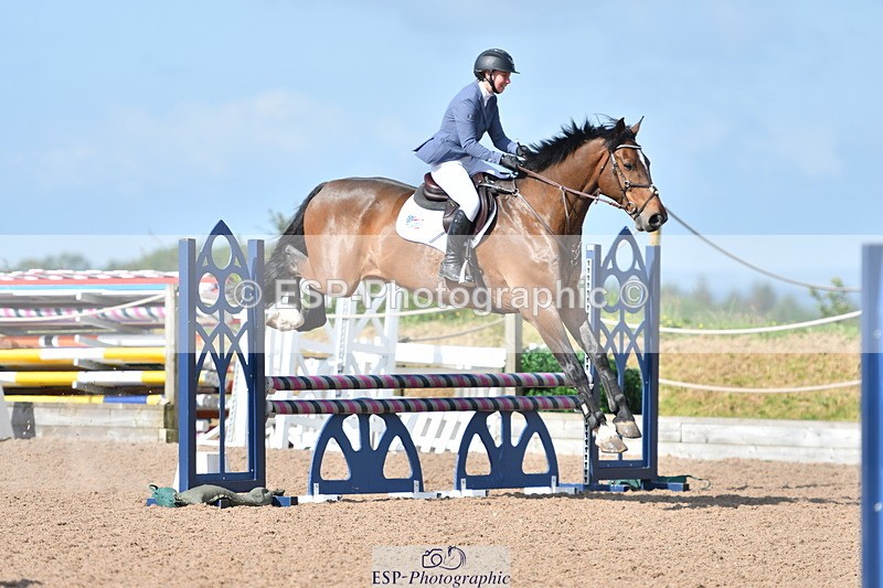 240609A-092005-03298 - Cls 15 Snr British Novice and 90cm Open