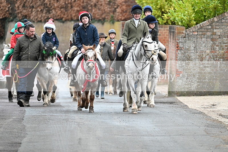 WJ7_1087 - Pub Corner